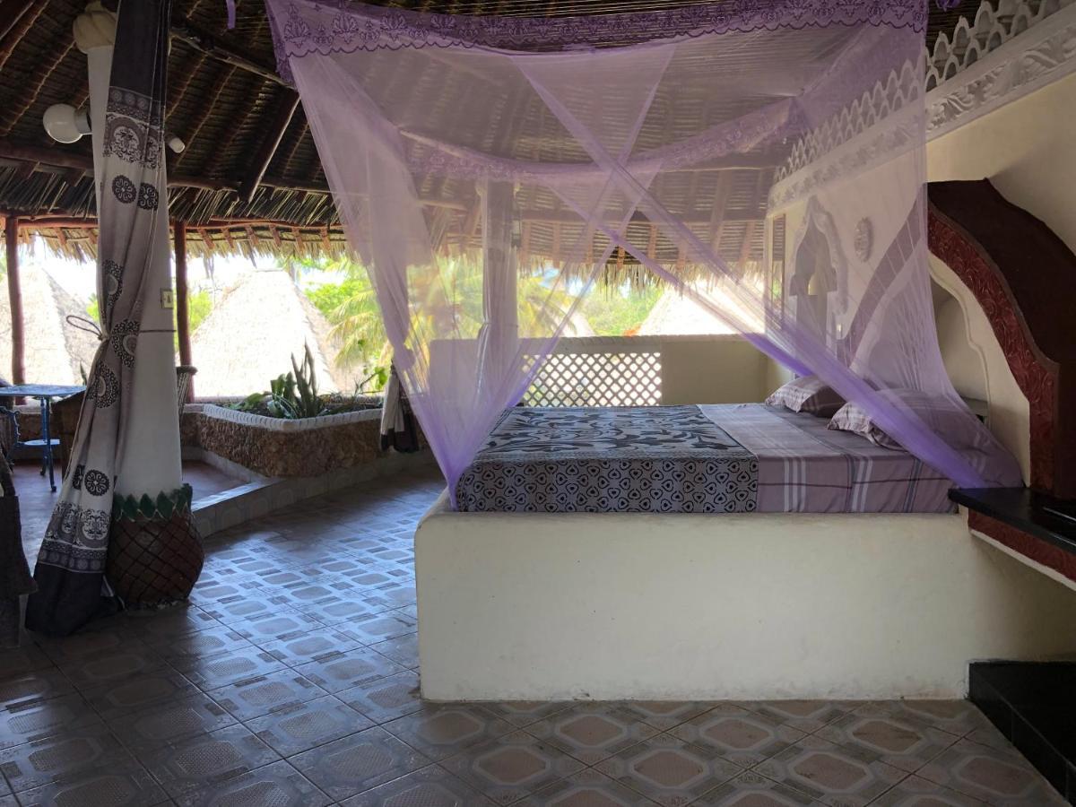 Coconut Village Beach Resort Diani Beach Εξωτερικό φωτογραφία