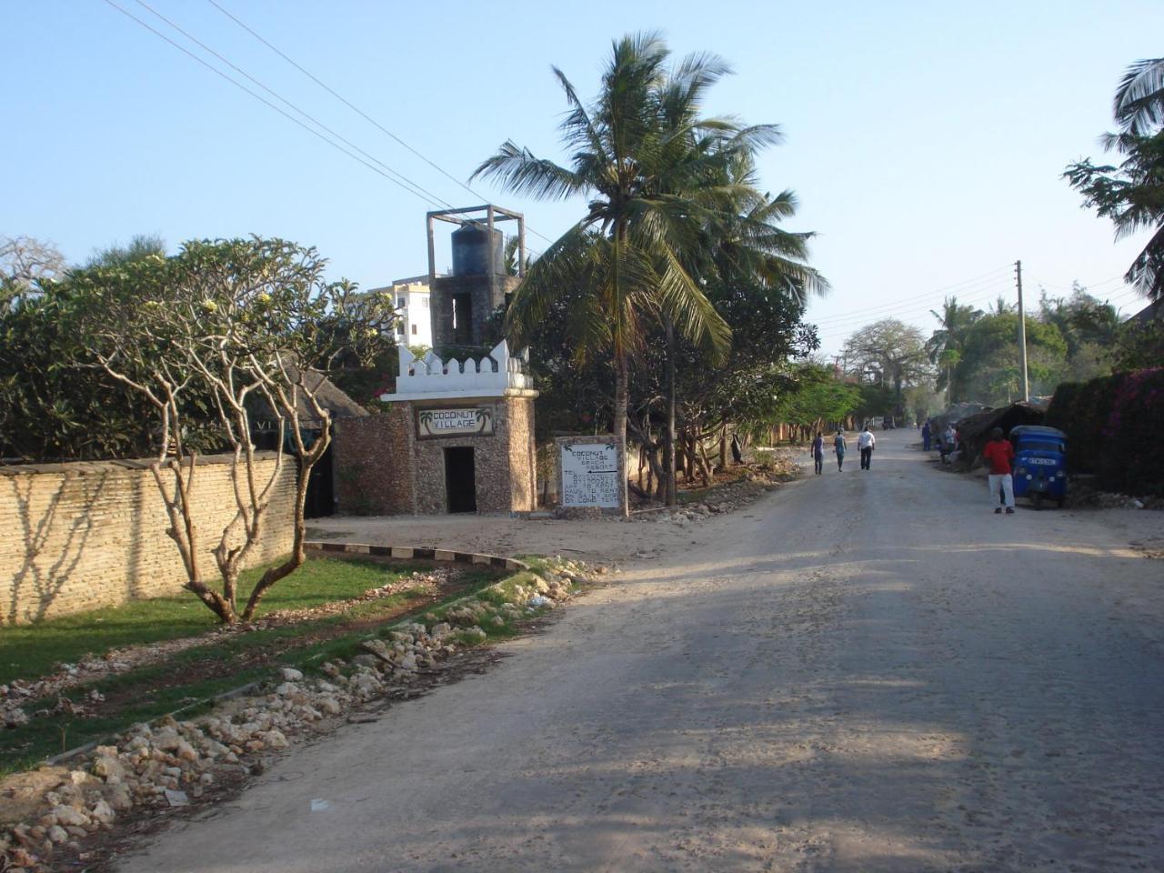 Coconut Village Beach Resort Diani Beach Εξωτερικό φωτογραφία