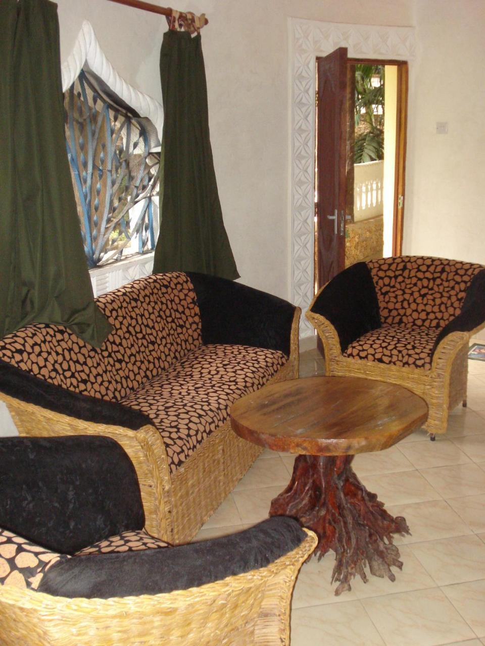 Coconut Village Beach Resort Diani Beach Δωμάτιο φωτογραφία