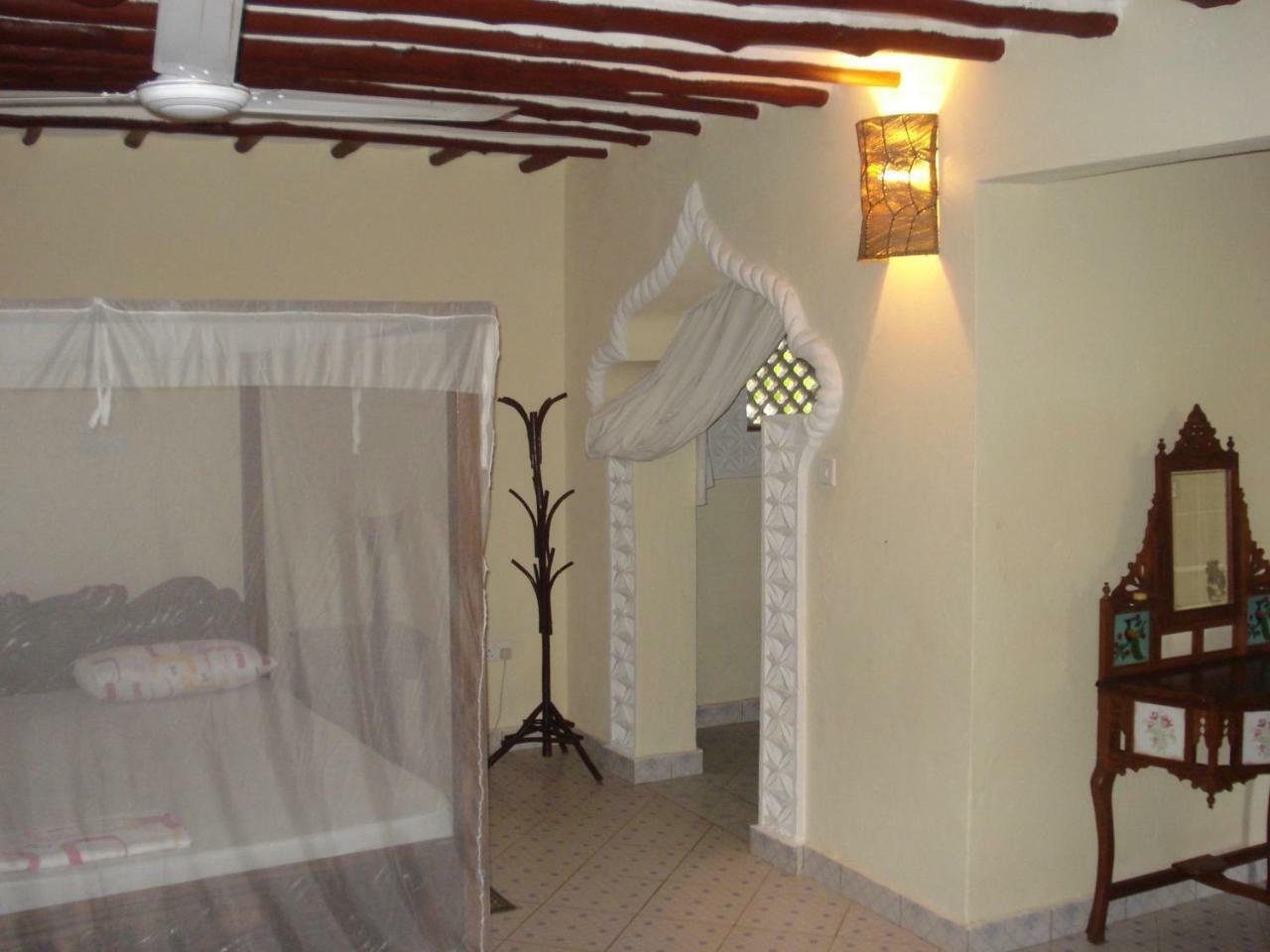 Coconut Village Beach Resort Diani Beach Δωμάτιο φωτογραφία